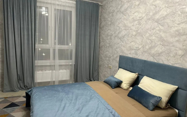 Апартаменты двухкомнатные на проспекте Куприна 30к9