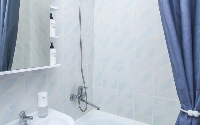 Apartamenty 1 komnatnye Karolinskogo 9