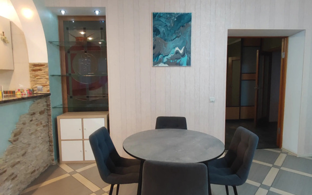 Квартира на улице Озёрной