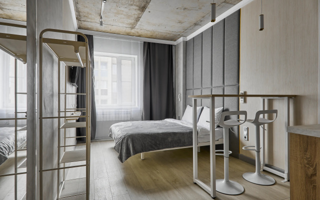 Kumo Hotel