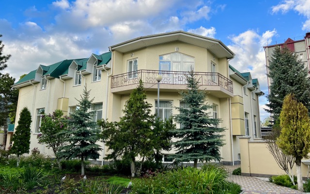 Mountains Hotel