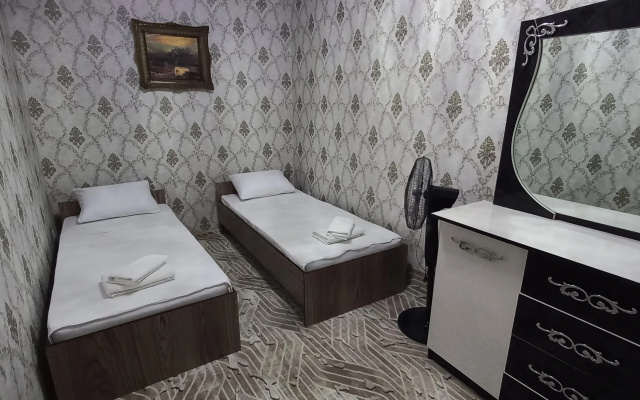 Частный дом Рядом с Регистаном