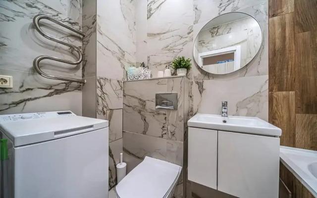 Studiya U M. Pionerskaya Flat