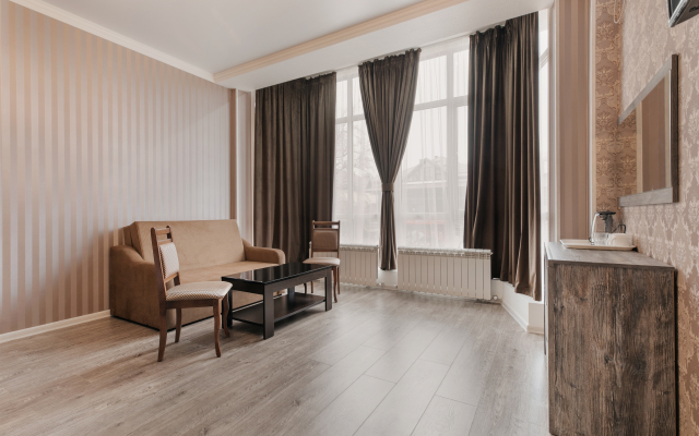 Dizak Hotel