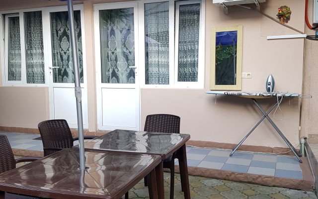 Semeyny Guest House