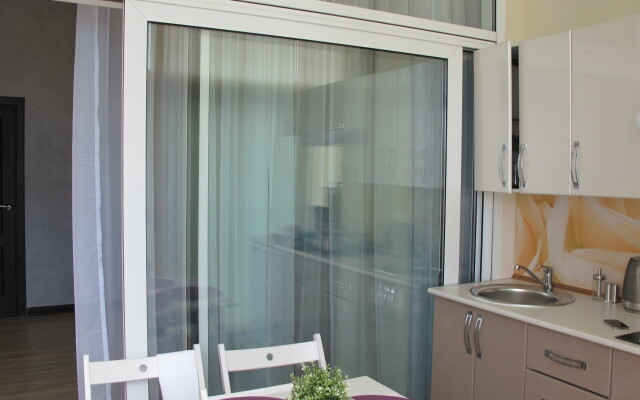 Na Bulvare Nadezhd 4/3 Apartments