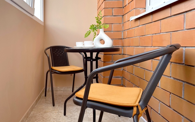 Uyutnaya vozle parka s vidom na Beshtau flat