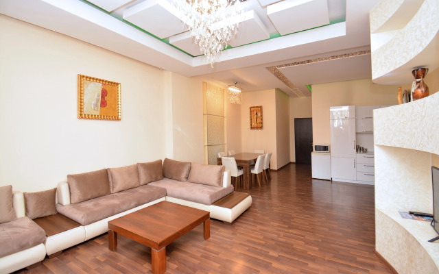 3-Komn. Na Severnom Prospekte, Hh882 Flat