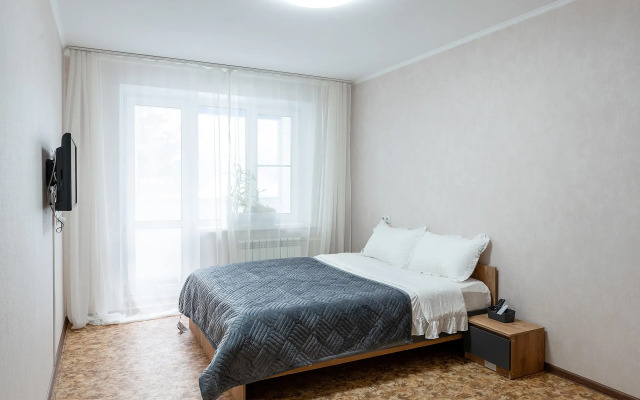 DeNoch Leningradskaya Flat