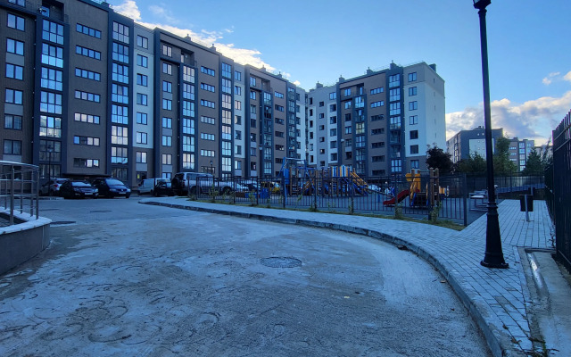 S khammamom v tsentra Kaliningrada Flat