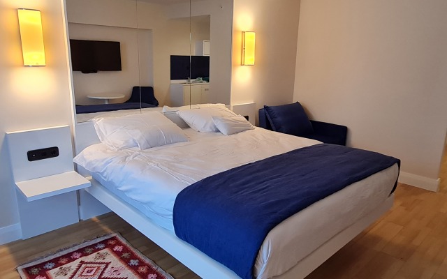 Orbi City C1211 Apartments