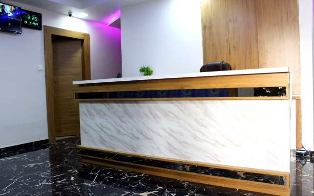 Green Park Hotel