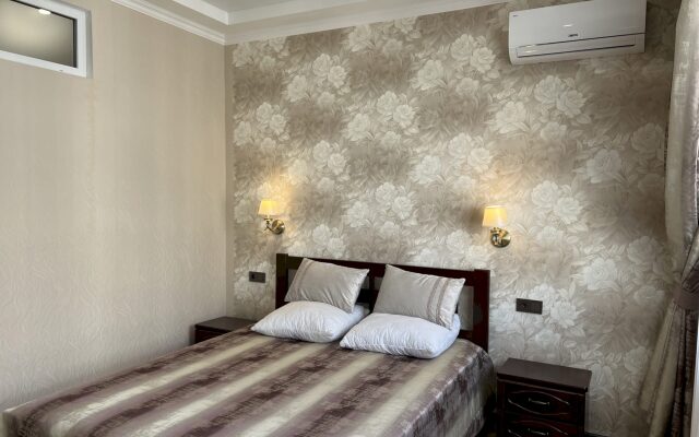 Апартаменты 218 Мира 44