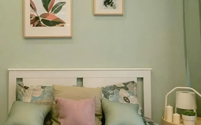 Апартаменты на Конгрессной Дом 17