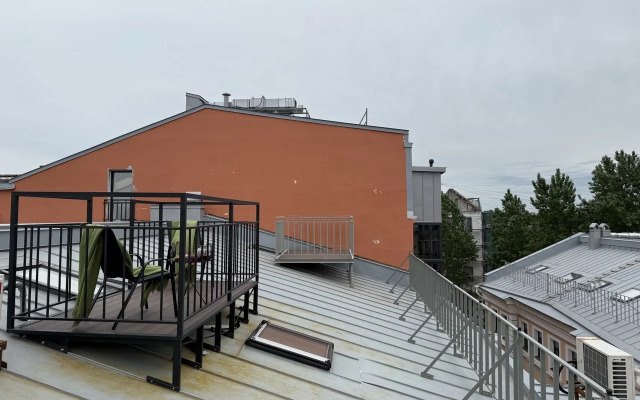 Квартира Эксклюзивная Двухуровневая  Good Karma с Собственной Террасой