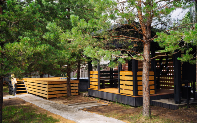 Domik v Sosnovom Boru s Banej Guest house