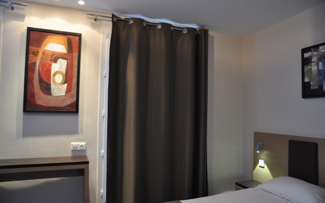 Source Hotel