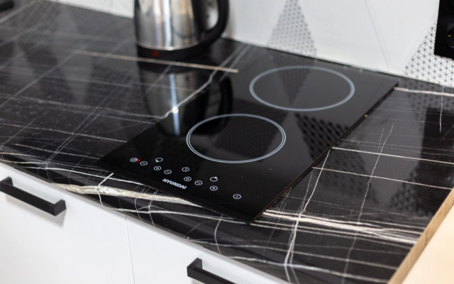 Квартира с Балконом и Видом на Лесопарк Аллея 114