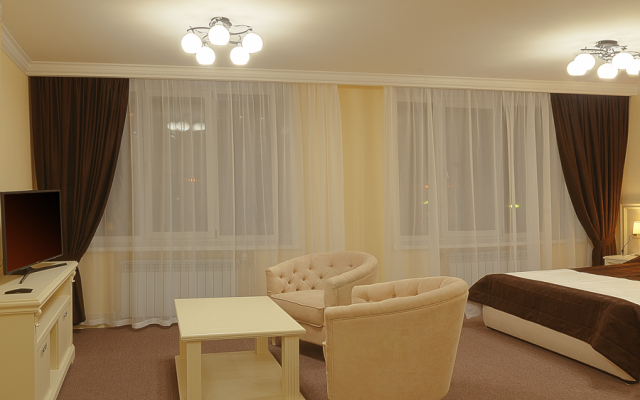 Salyut Hotel