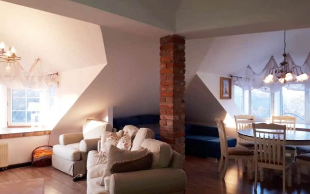 Апартаменты у парка королевы Луизы