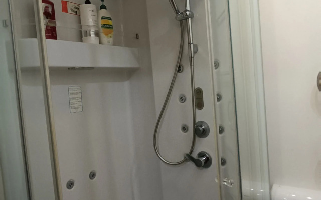 Апартаменты на Суркова