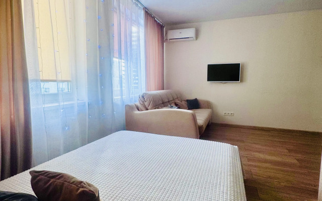 Apartamenty Stilnaya Studiya Ryadom S Istochnikami.