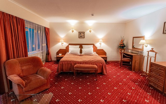 Отель Академическая