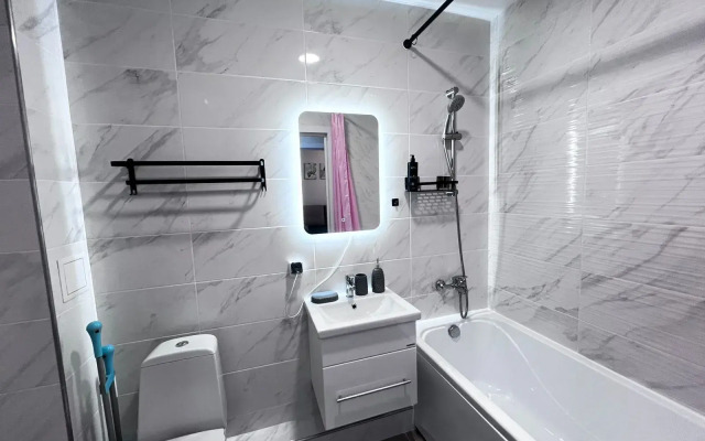 Квартира с Бассейнами во Дворе 290