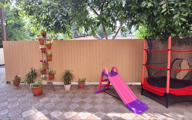 Rianna Guest House