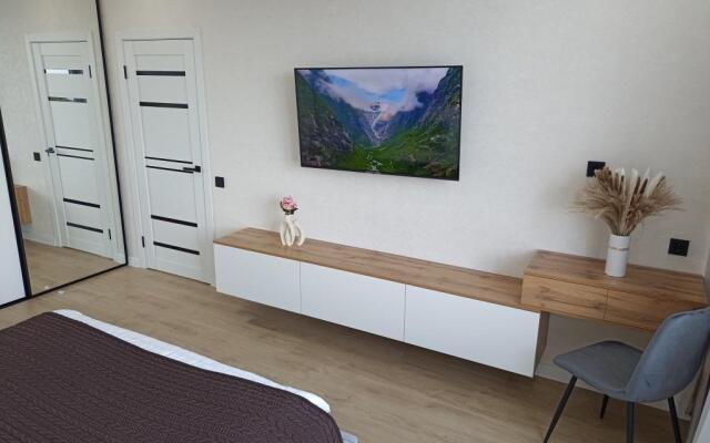 Премиальные видовые апартаменты на 19 этаже на ул.Зеленая, 25