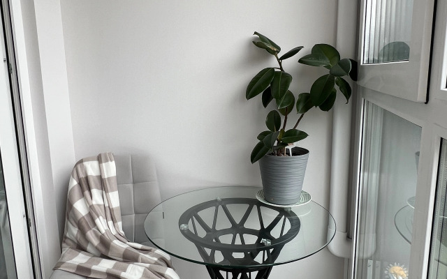 Sovremennaya Apartamenty Klen Flat