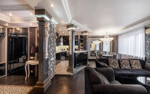 Shikarniye s Dizaynerskim Remontom Apartments