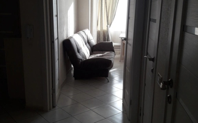V  Prestizh Khaus Flat 1