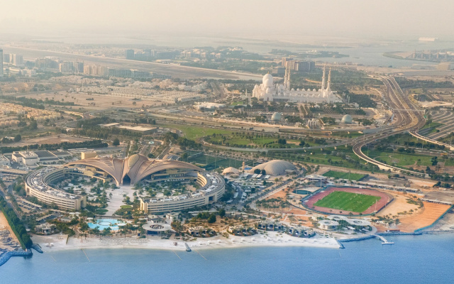 Kurortnyj otel' ERTH Abu Dhabi