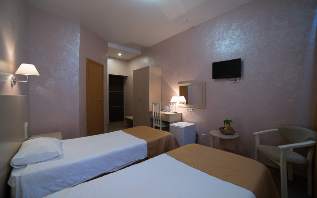 Отель Загородный Волга