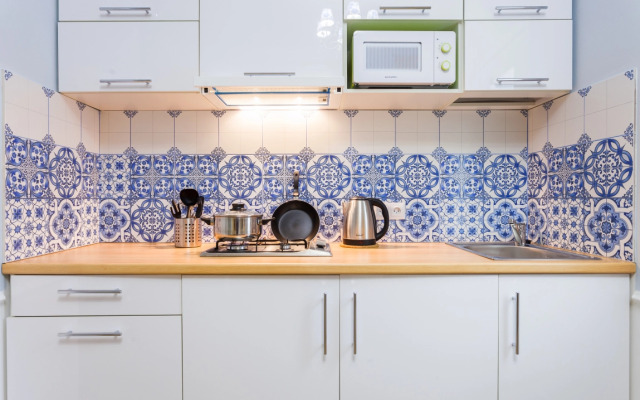 Апартаменты 2+1 Leohotels на Каменноостровском