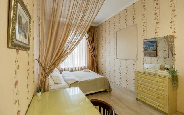 U Nevskogo Flat