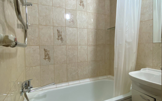 Апартаменты BestHome Большая 2-комнатная квартира рядом с парком