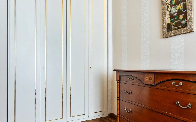 Уютная квартира  на Тверской, вблизи Патриарших прудов, метро Маяковская