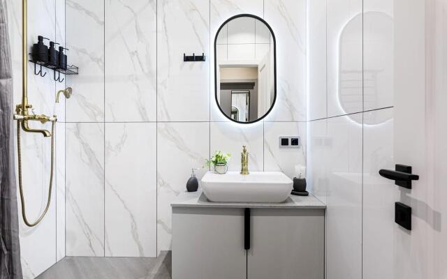 Апартаменты премиум Red Apartments 4-ех местные