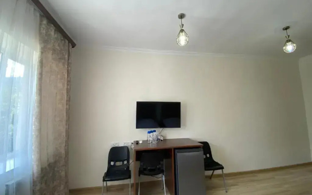 Oasis Hotel Kapan