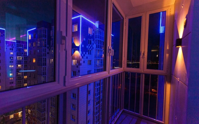 Studiya Neon Flat