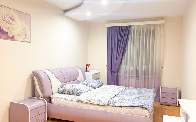 Na Vtorom Etazhe Apartments