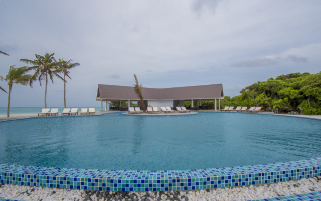 Отель Hondaafushi Island Resort