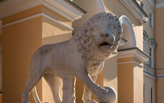 Отель Four Seasons Lion Palace St. Petersburg