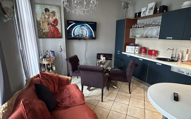 U Kremlya Flat