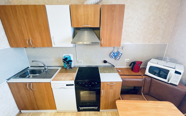 Roschinskaya 9 Apartments