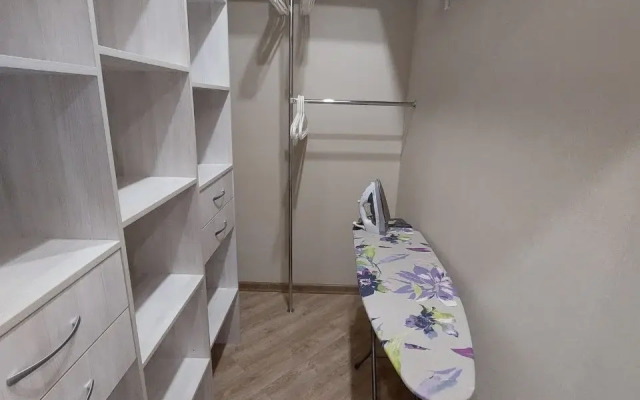 V Turgenevskom Kvartale Flat