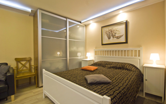 Квартира Cовpемeннaя околo мeтpo Улицa 1905 года удобная локация