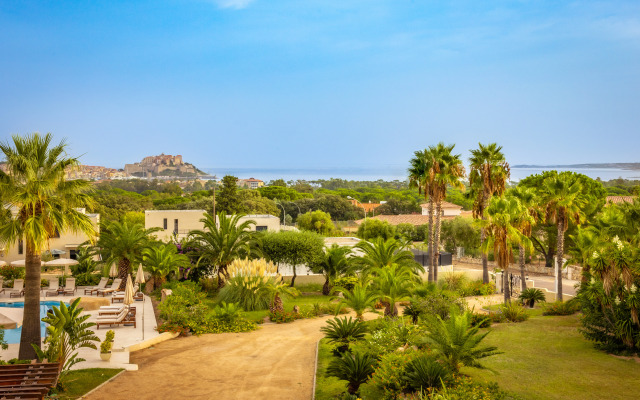 Отель Corsica & Spa Serena